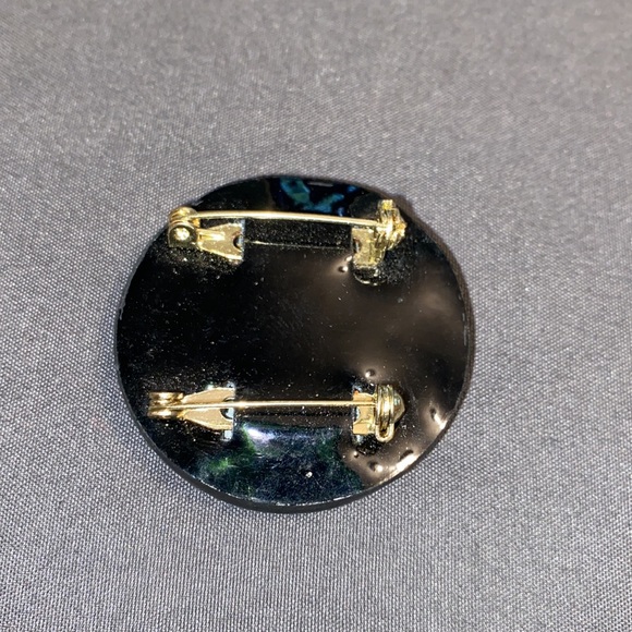 3/$30 Micheal Kors Brooch - Picture 2 of 3